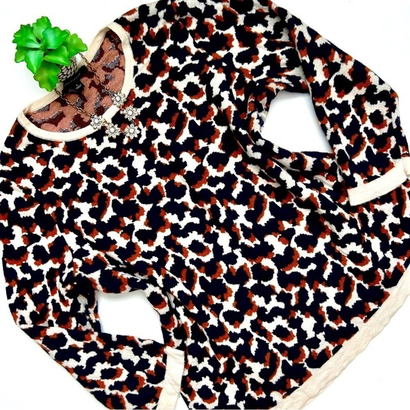 Ann Taylor Leopard Wool Blend Sweater Crew Neck 3/4 Sleeve Navy Brown Cream L - Picture 2 of 10